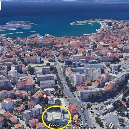 Split Central Apartment,Free Private Parking Split